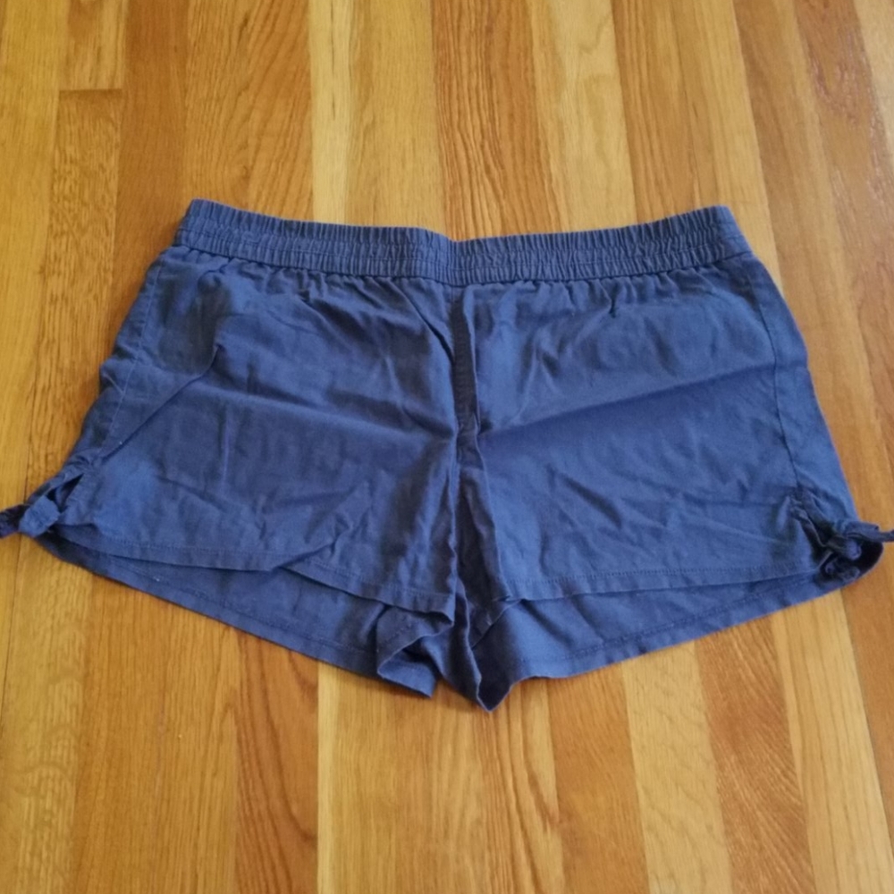 Loft linen shorts